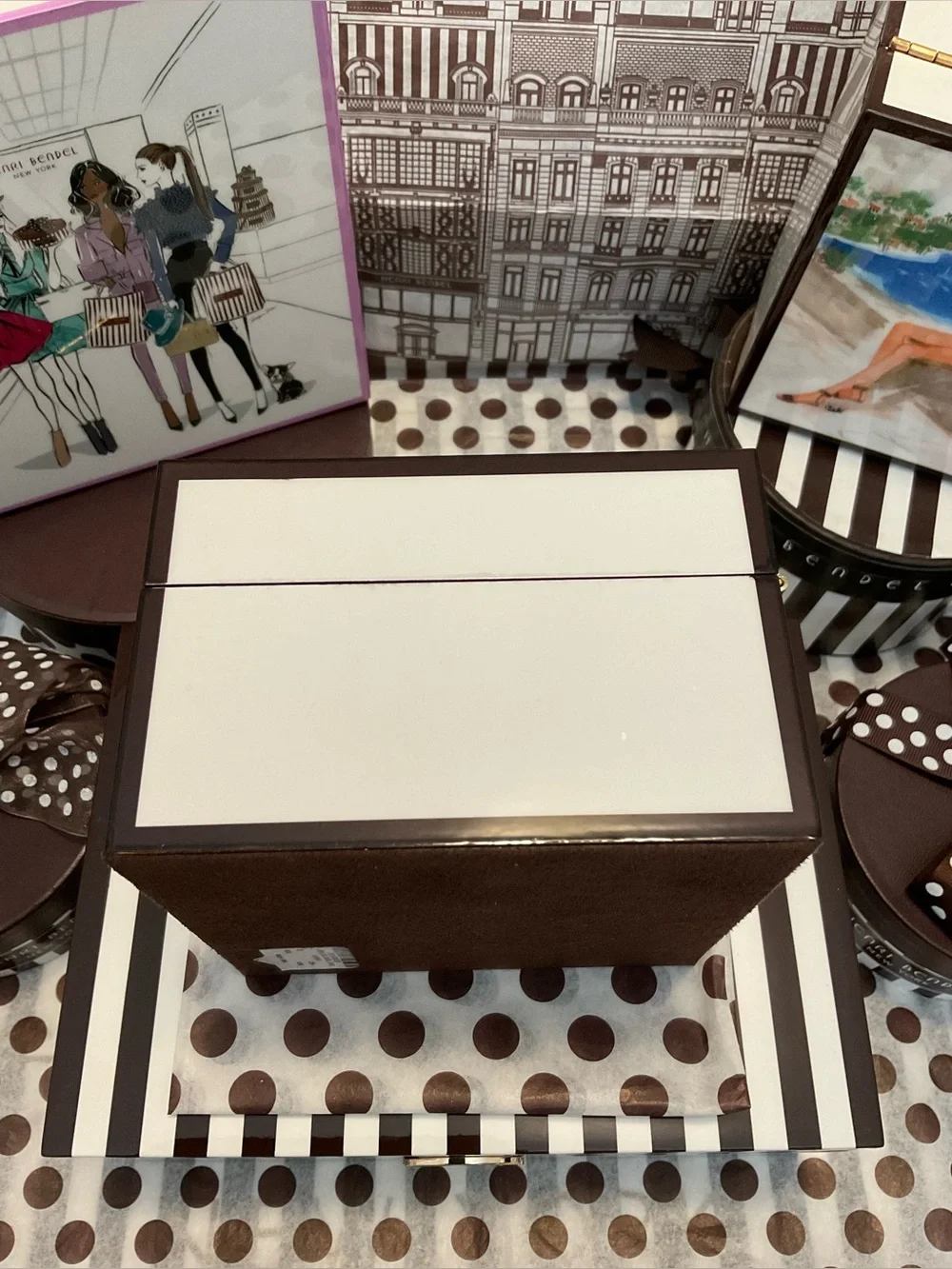 henri bendel nwt never